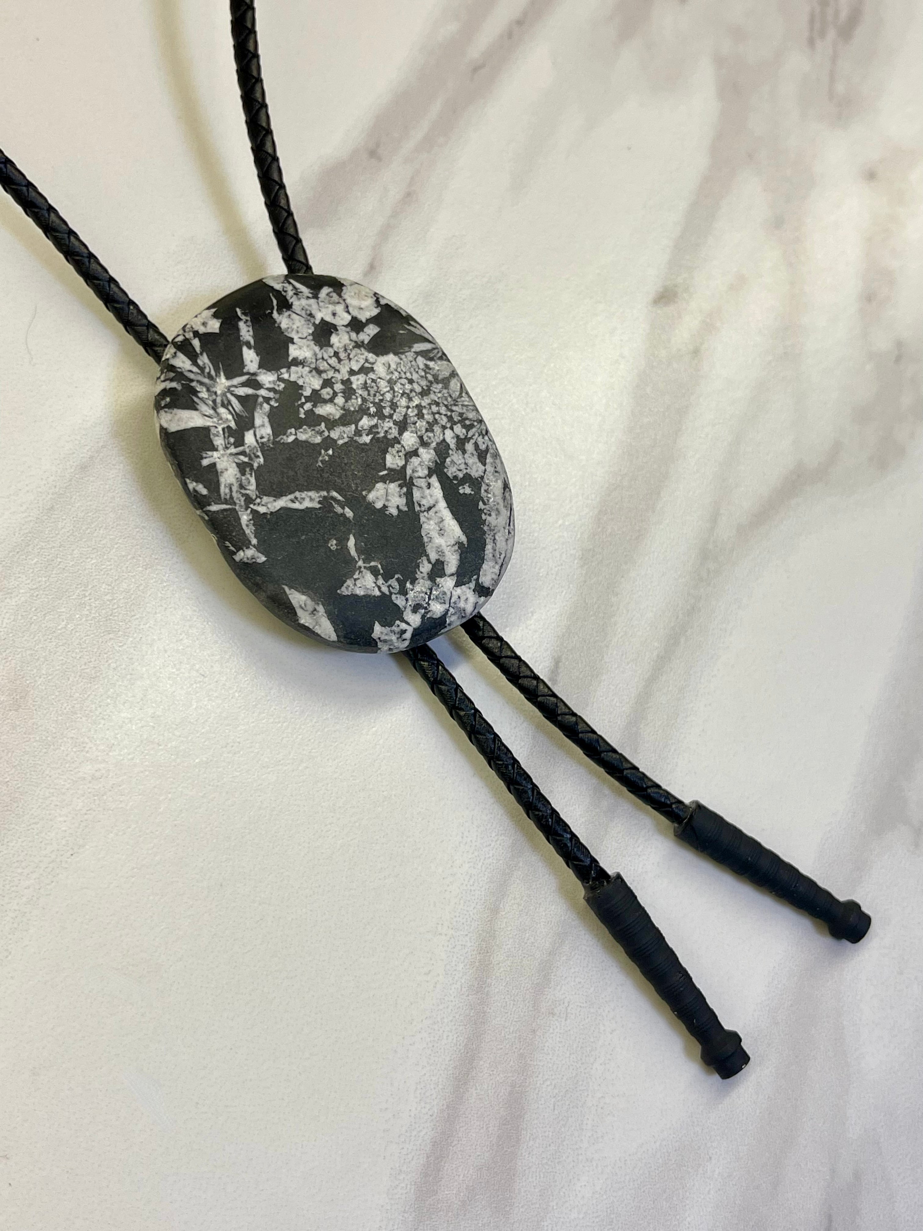 Chrysanthemum Stone Bolo Tie