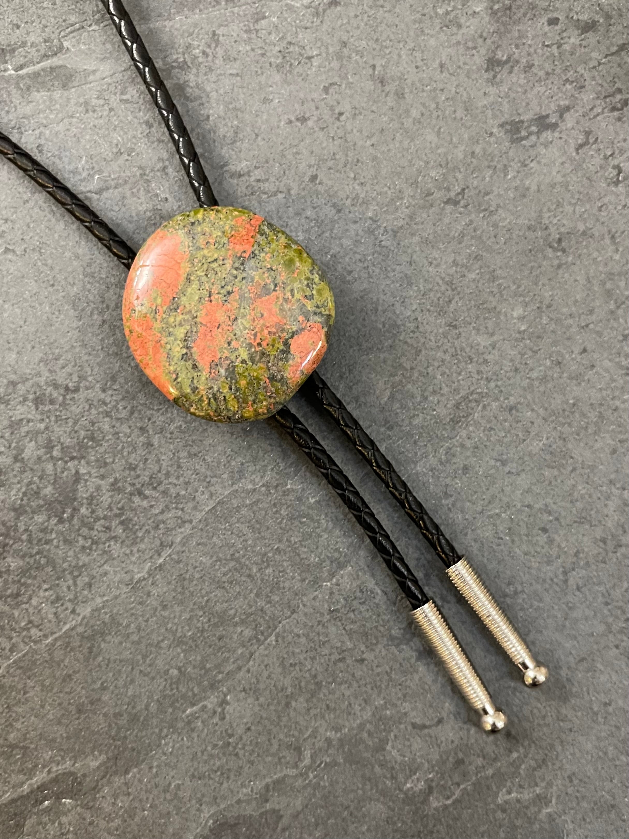 Unaka's Finest – Unakite Bolo Tie