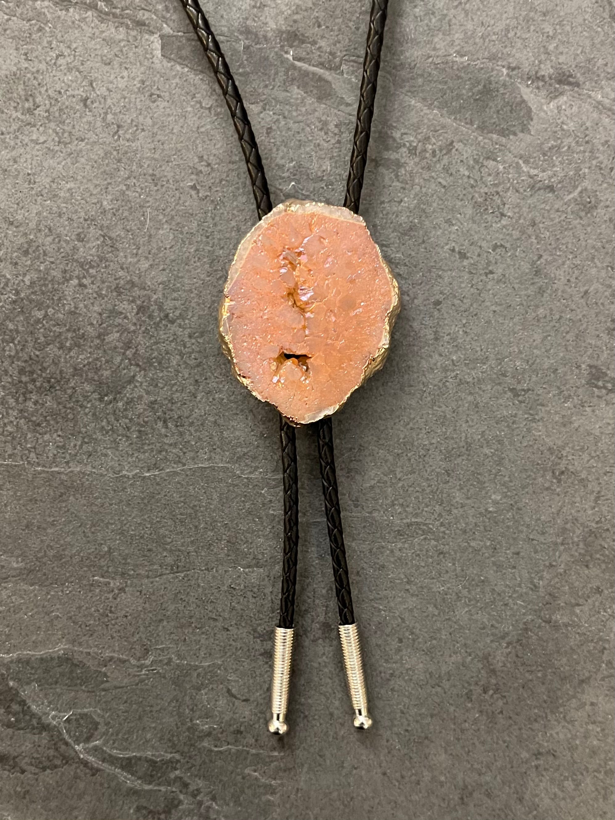Rough Dyed Filigree Stone – Bolo Tie