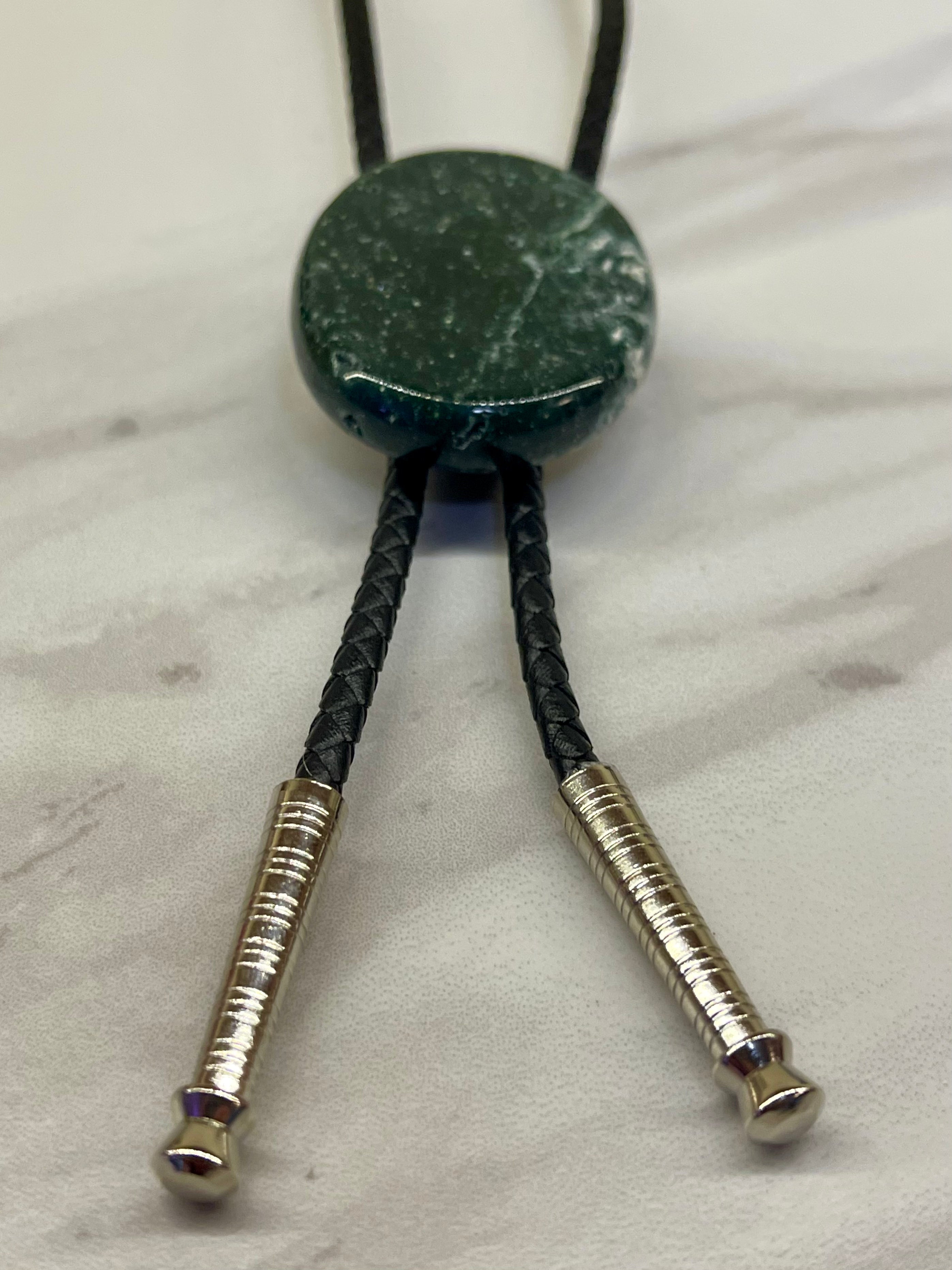 Verdant Circle – Ocean Jasper Bolo Tie